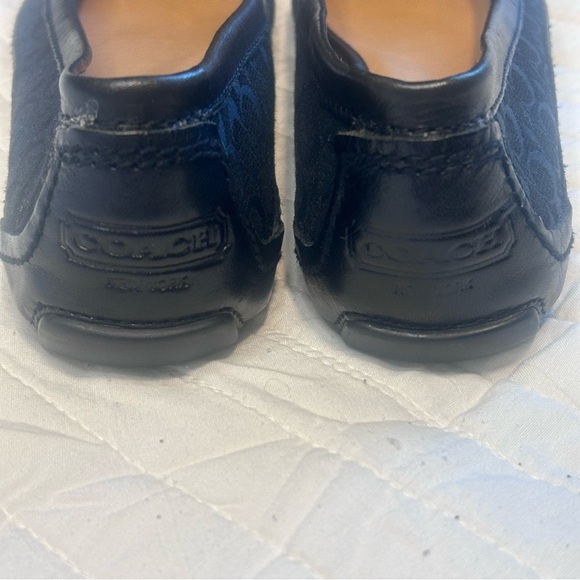 Coach Flats. Black Ballet Flats. Bow. - Picture 7 of 7